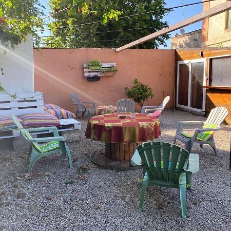 Appartamento Chez marinette Le Cailar Esterno foto